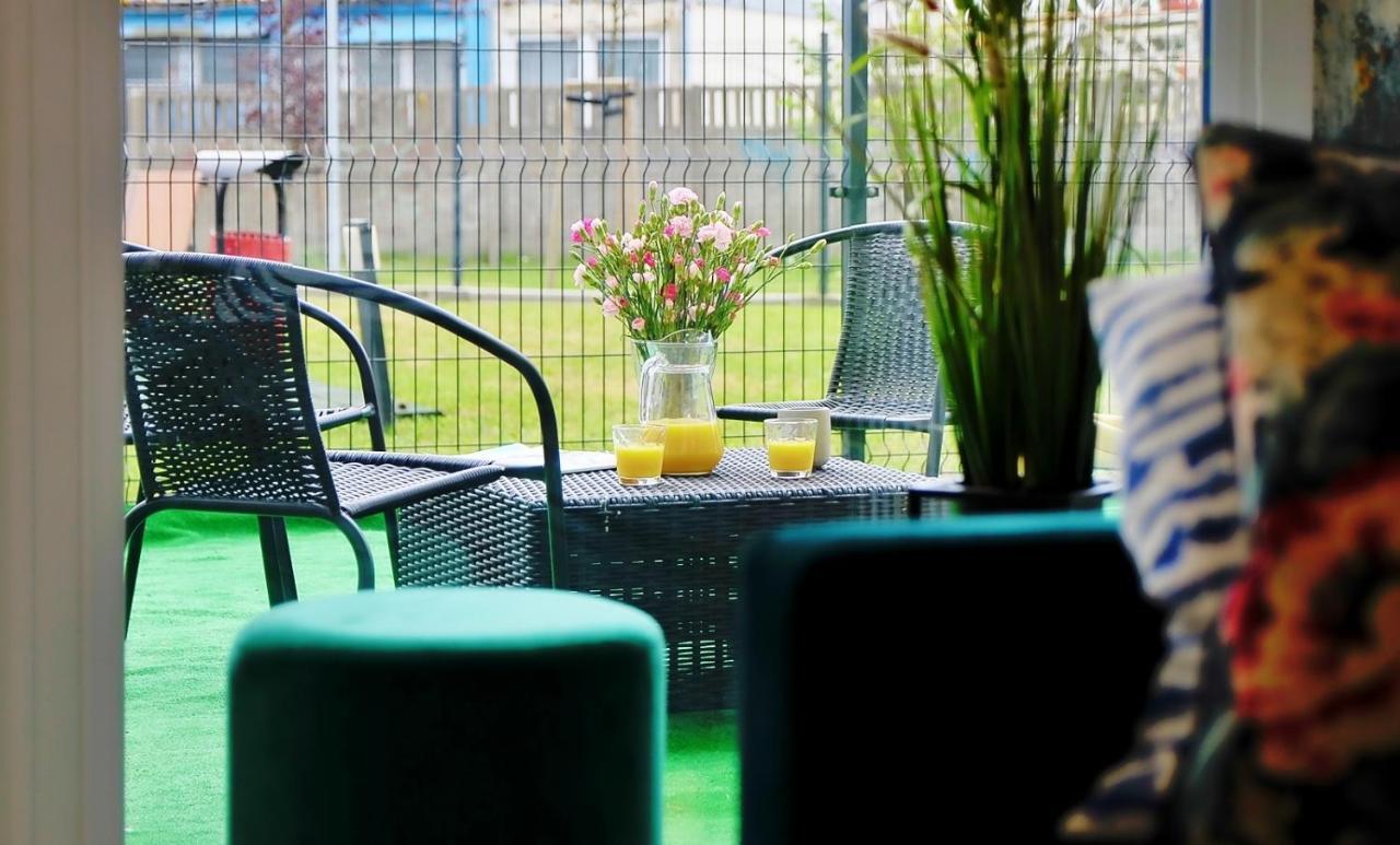 Onholiday Apartamenty Baltycka 코워브제크 외부 사진