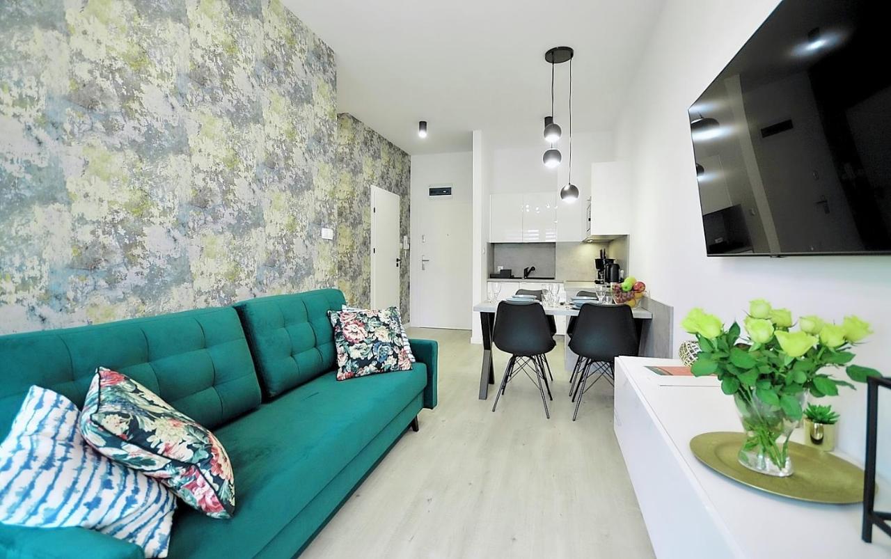 Onholiday Apartamenty Baltycka 코워브제크 외부 사진